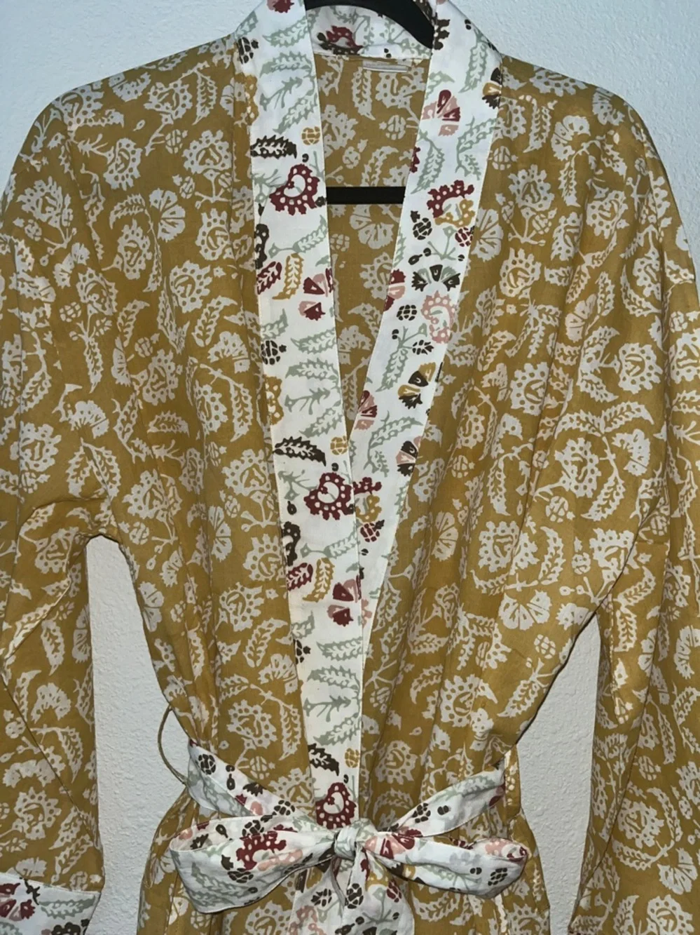 Pottery Barn Mustard Yellow & White Floral Cotton Robe, belt tie Sz M